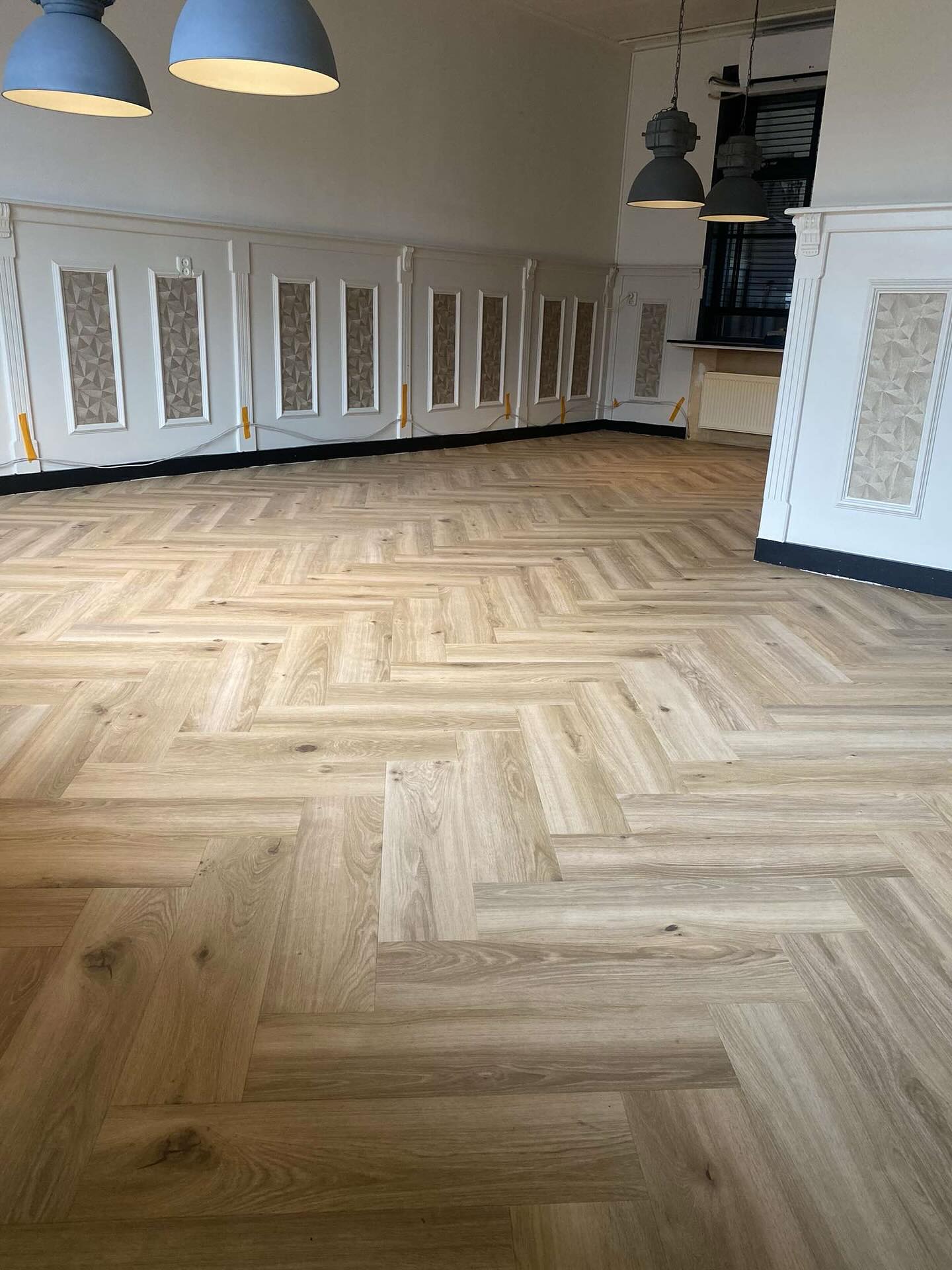 PVC-visgraatvloer vanuit meerdere hoeken