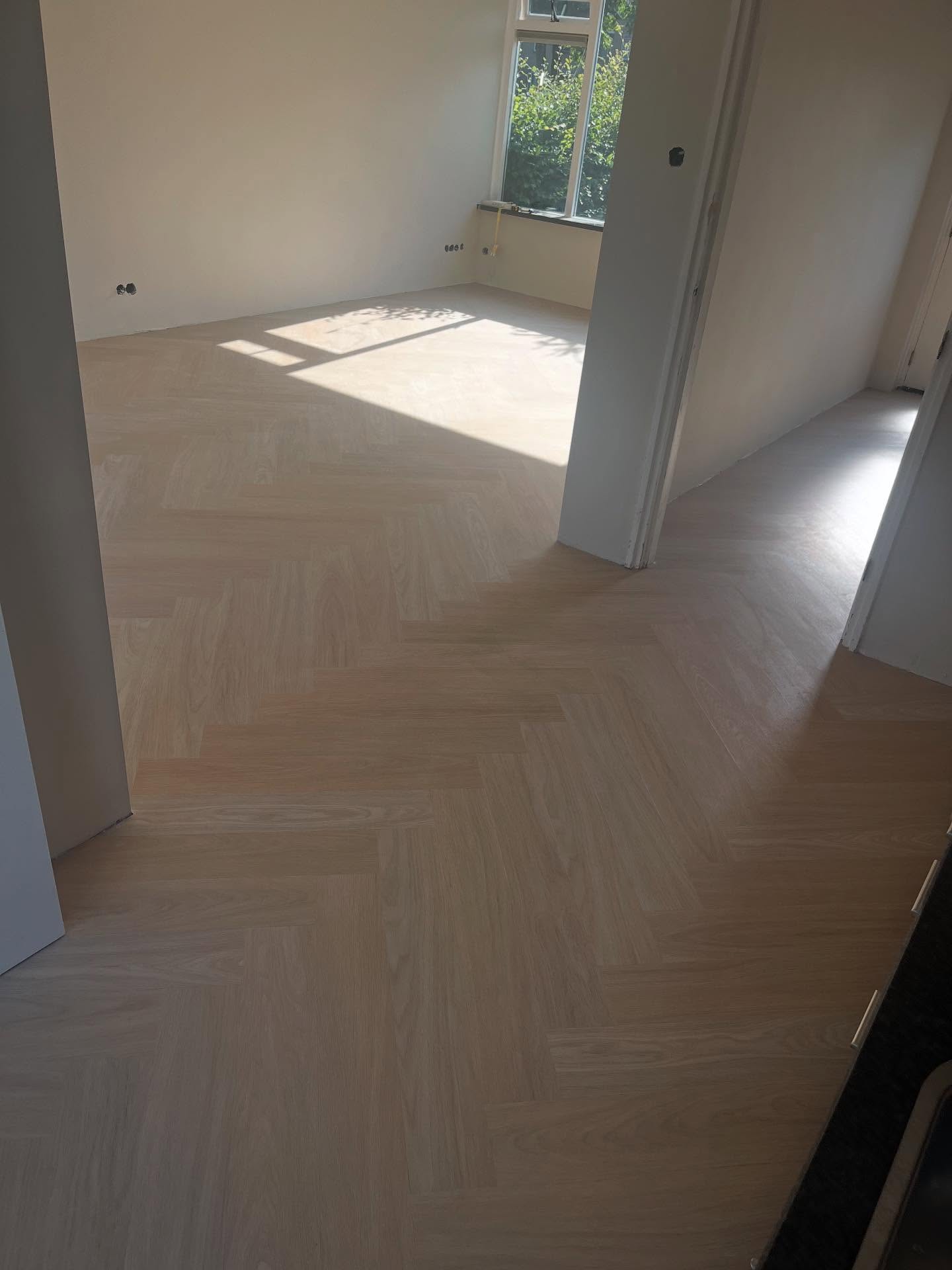 PVC-visgraatvloer in naturel look